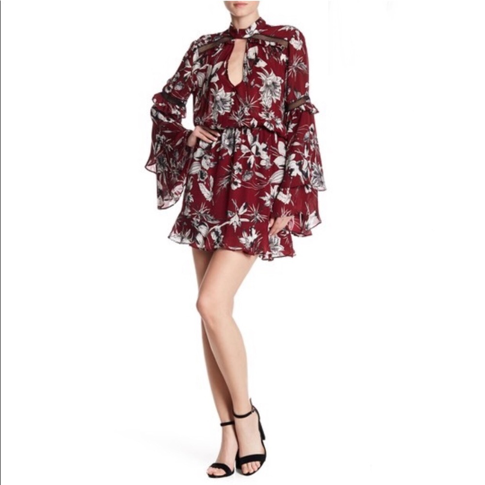 •Parker• Red Floral Flare Sleeve Tunic Dress